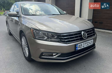 Седан Volkswagen Passat 2015 в Вінниці