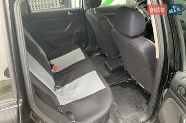 Универсал Volkswagen Passat 1997 в 