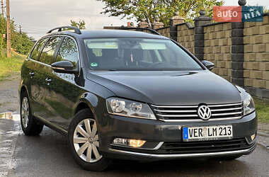 Універсал Volkswagen Passat 2012 в Луцьку