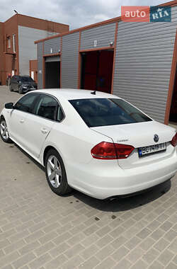 Седан Volkswagen Passat 2013 в 
