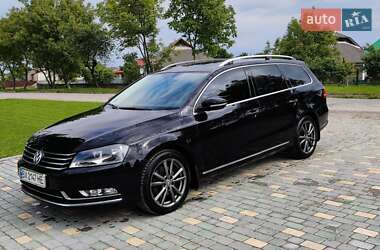Универсал Volkswagen Passat 2011 в Каменец-Подольском