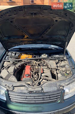 Седан Volkswagen Passat 1997 в 