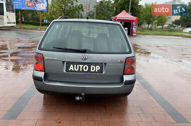 Универсал Volkswagen Passat 2002 в 