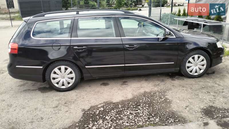 Універсал Volkswagen Passat 2008 в Тисмениці