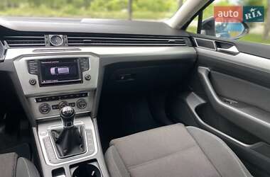 Универсал Volkswagen Passat 2015 в 