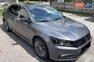 Седан Volkswagen Passat 2015 в Стрые
