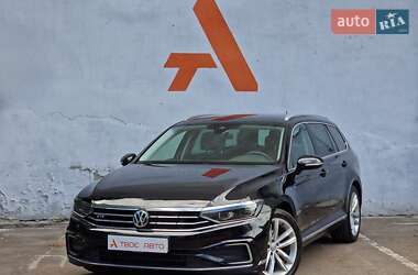 Volkswagen Passat 2020