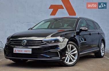 Универсал Volkswagen Passat 2020 в 