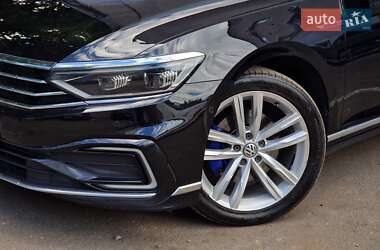 Универсал Volkswagen Passat 2020 в 