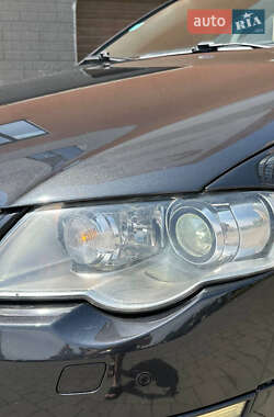 Седан Volkswagen Passat 2007 в 