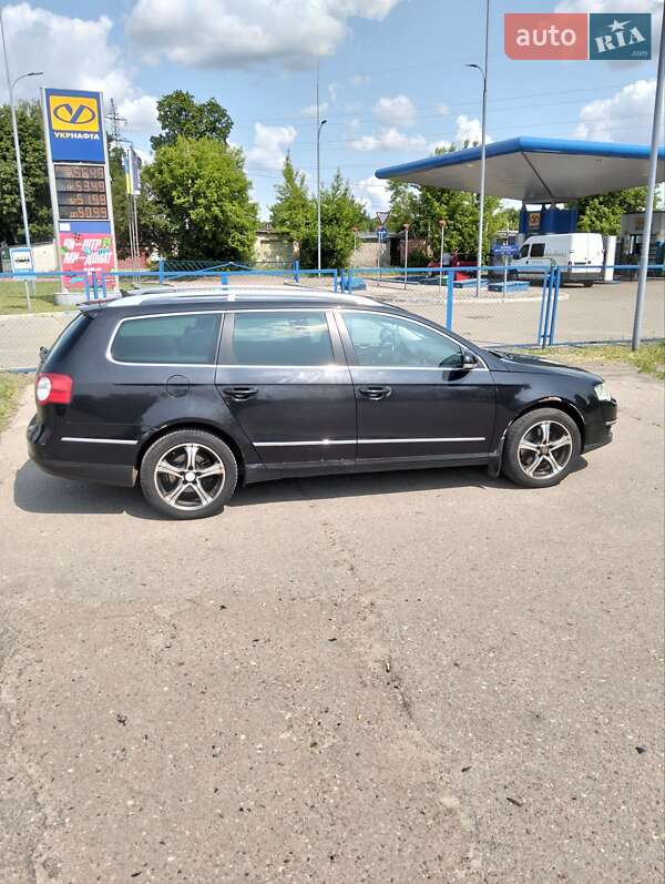 Універсал Volkswagen Passat 2009 в Чернігові