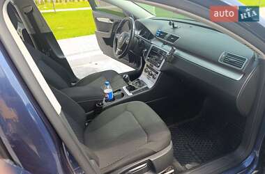 Универсал Volkswagen Passat 2012 в 