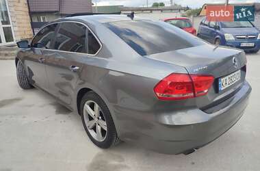 Седан Volkswagen Passat 2012 в 