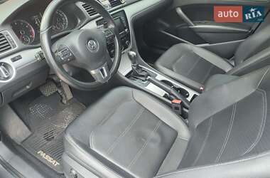 Седан Volkswagen Passat 2012 в 