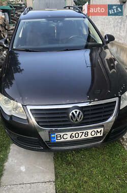 Универсал Volkswagen Passat 2008 в Пустомытах