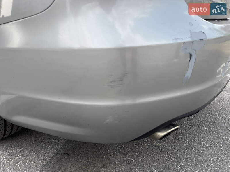 Седан Volkswagen Passat 2012 в Киеве