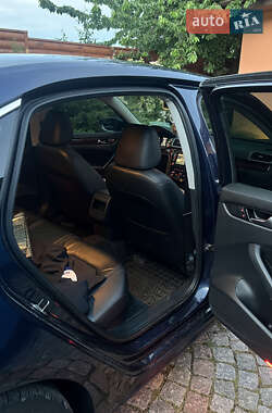 Седан Volkswagen Passat 2012 в 