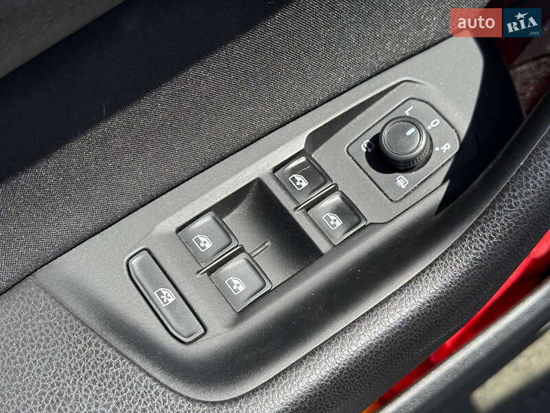 Универсал Volkswagen Passat 2020 в Кривом Роге
