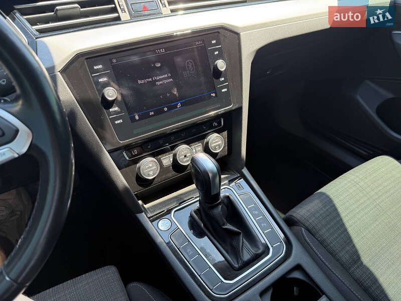 Универсал Volkswagen Passat 2020 в Кривом Роге