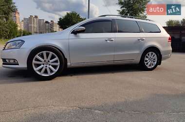 Універсал Volkswagen Passat 2014 в 