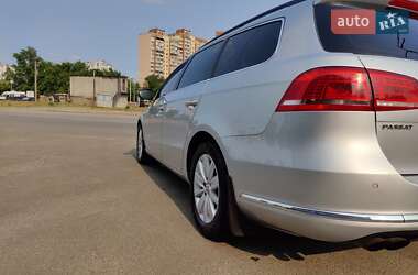 Універсал Volkswagen Passat 2014 в 