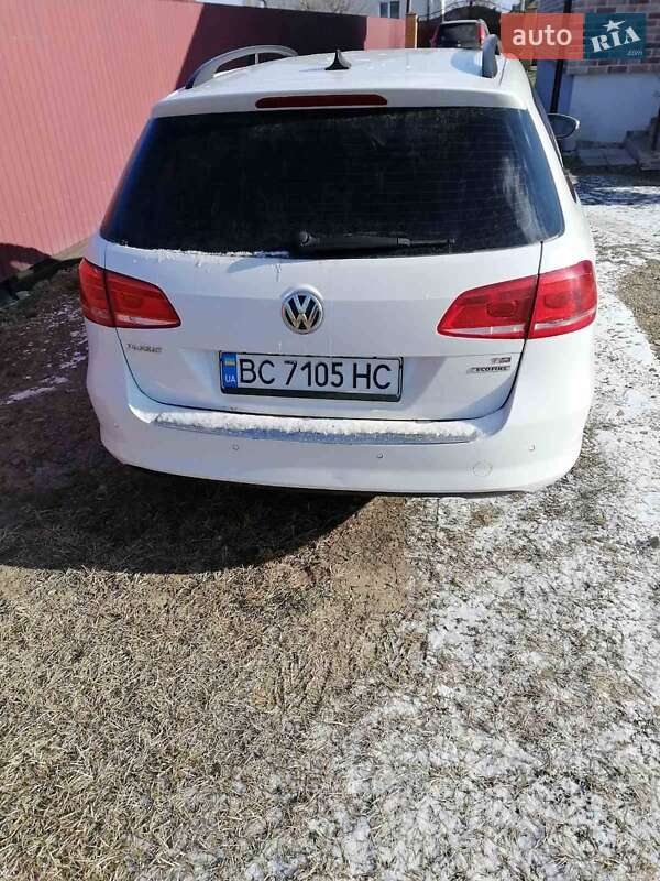 Универсал Volkswagen Passat 2012 в Стрые