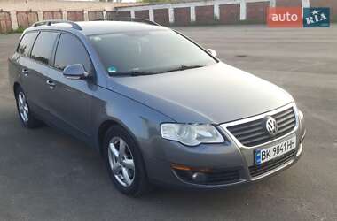Универсал Volkswagen Passat 2008 в Дубно