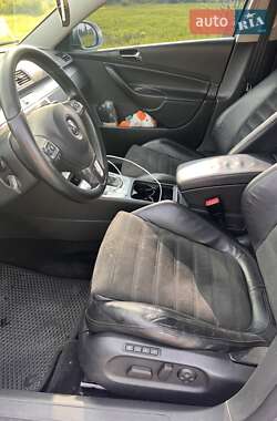 Универсал Volkswagen Passat 2010 в 