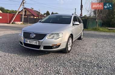 Универсал Volkswagen Passat 2010 в 