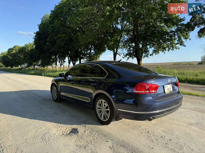 Седан Volkswagen Passat 2013 в Каменец-Подольском