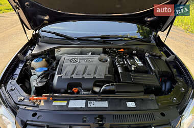 Седан Volkswagen Passat 2013 в 