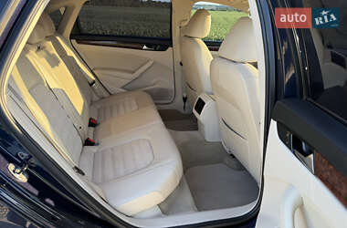 Седан Volkswagen Passat 2013 в 