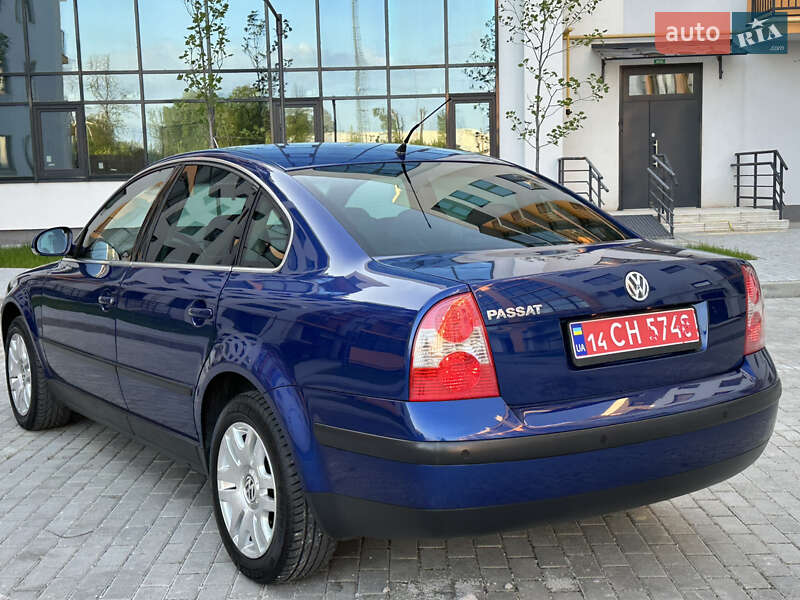 Седан Volkswagen Passat 2004 в Вінниці