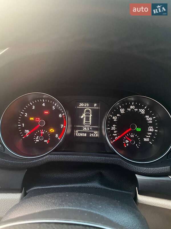 Седан Volkswagen Passat 2016 в Одессе