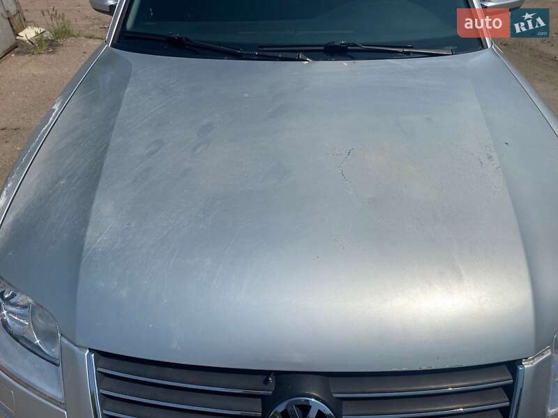 Седан Volkswagen Passat 2001 в Черкасах