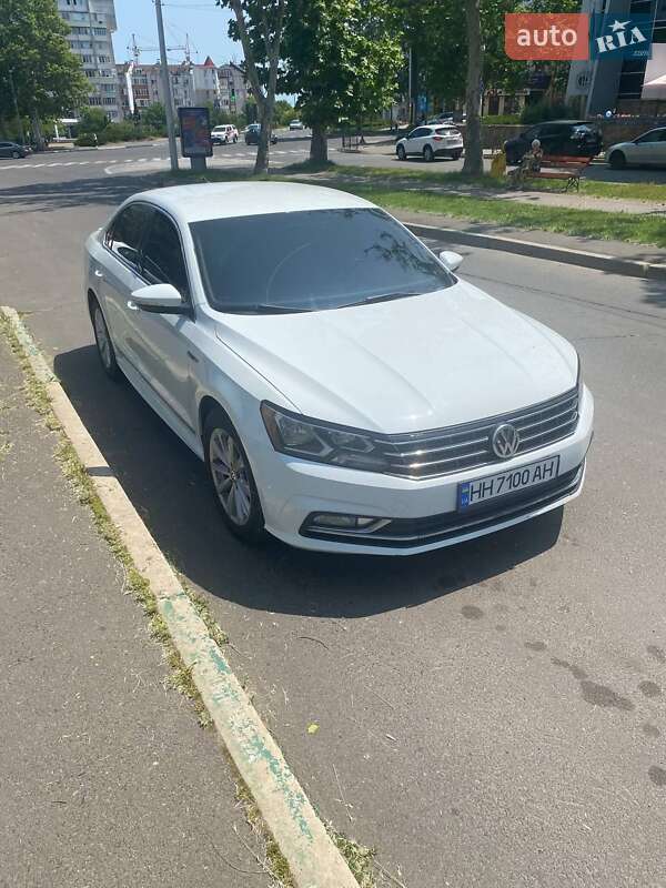 Volkswagen Passat 2016