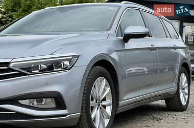 Универсал Volkswagen Passat 2022 в 