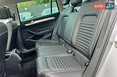 Универсал Volkswagen Passat 2022 в 