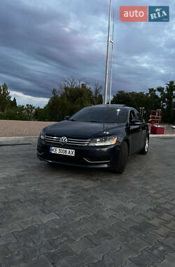 Седан Volkswagen Passat 2012 в Кривом Роге