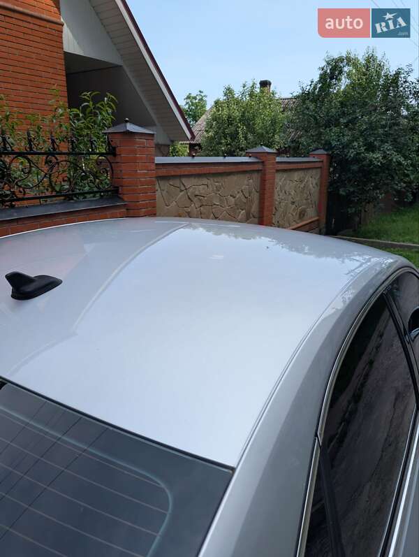 Седан Volkswagen Passat 2012 в Чернигове