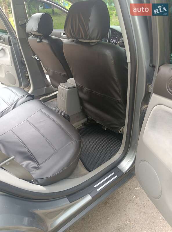 Универсал Volkswagen Passat 2003 в Павлограде