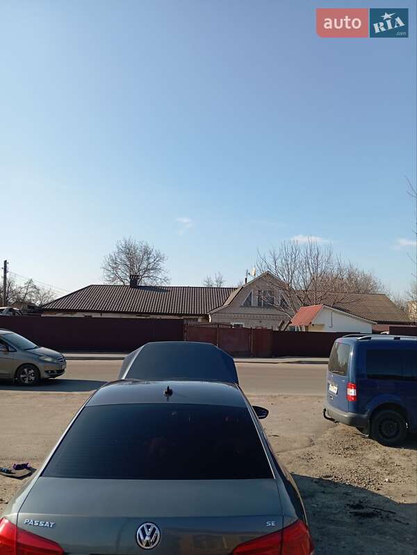 Седан Volkswagen Passat 2012 в Немирове