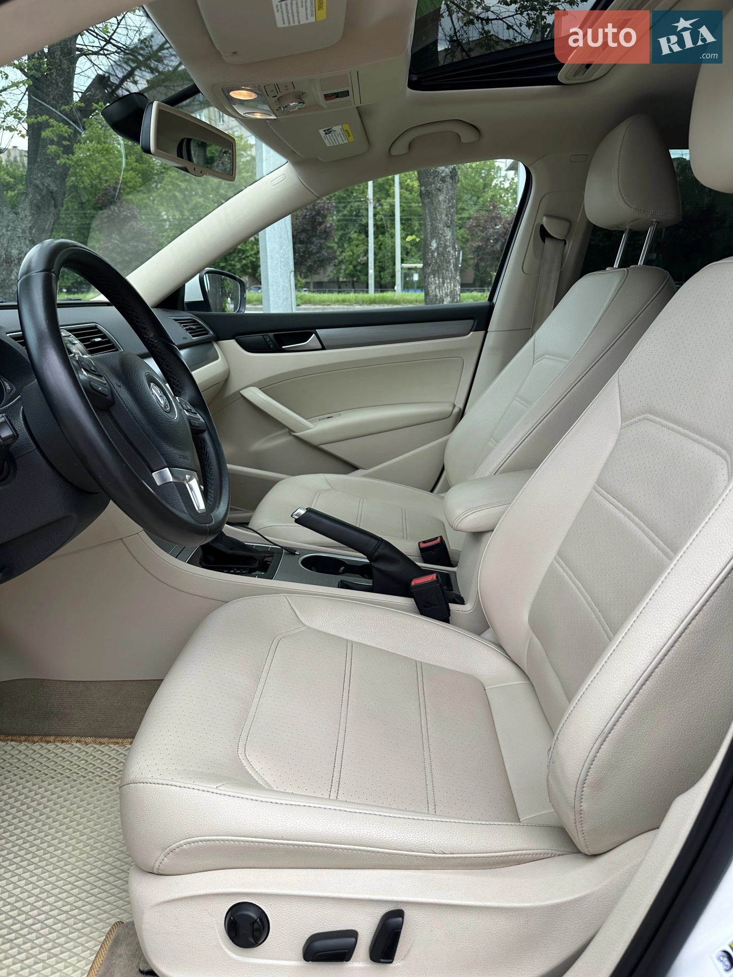 2014 Volkswagen Passat - мініатюра 18