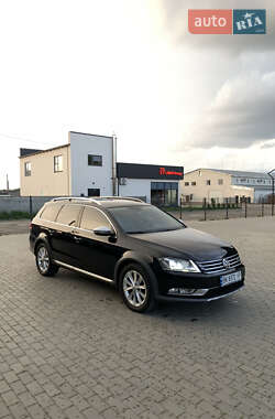 Универсал Volkswagen Passat 2012 в 