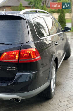 Универсал Volkswagen Passat 2012 в 