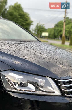 Универсал Volkswagen Passat 2012 в 