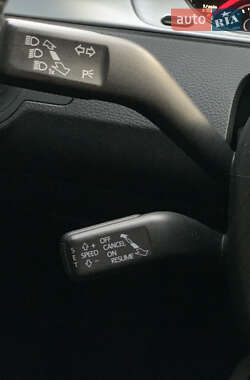 Универсал Volkswagen Passat 2012 в 