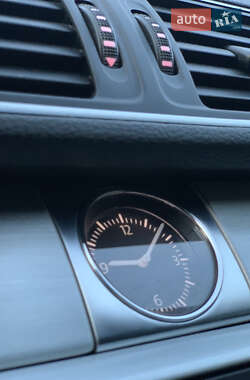 Универсал Volkswagen Passat 2012 в 