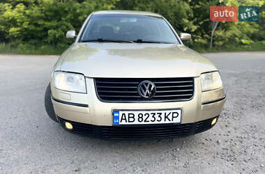 Седан Volkswagen Passat 2001 в Літині