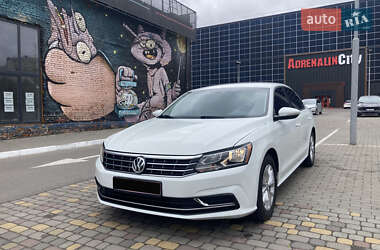 Седан Volkswagen Passat 2018 в 